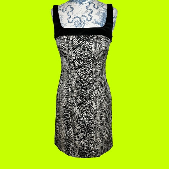 Black Snake Print bodycon Dress - Picture 1 of 4